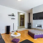 Beautiful In בית נופש