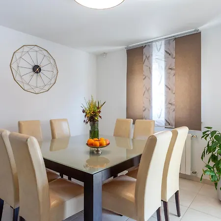 Awesome In With Wifi *