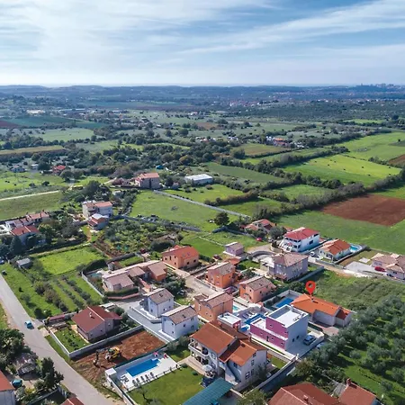 Holiday home Awesome In With Wifi