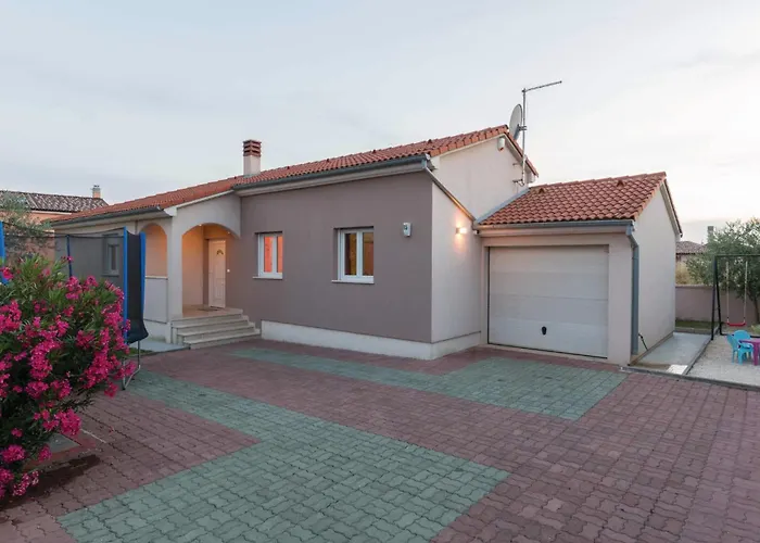 Awesome In With Wifi Vikendica *