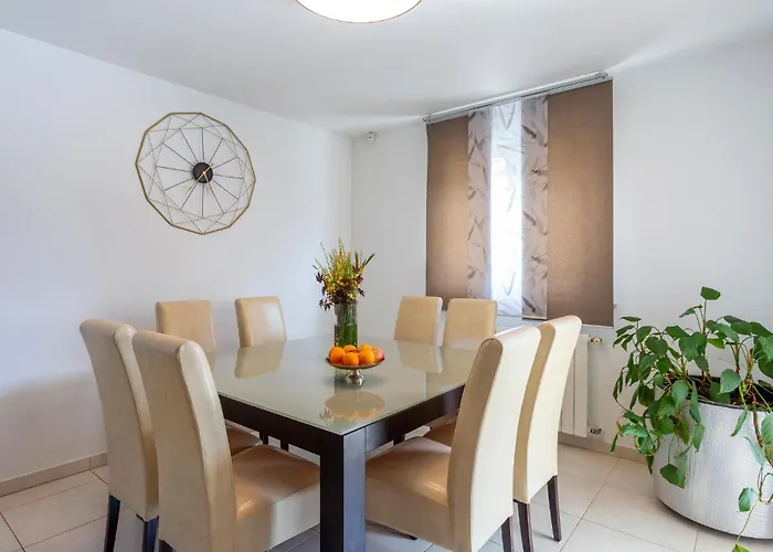 Awesome In With Wifi *